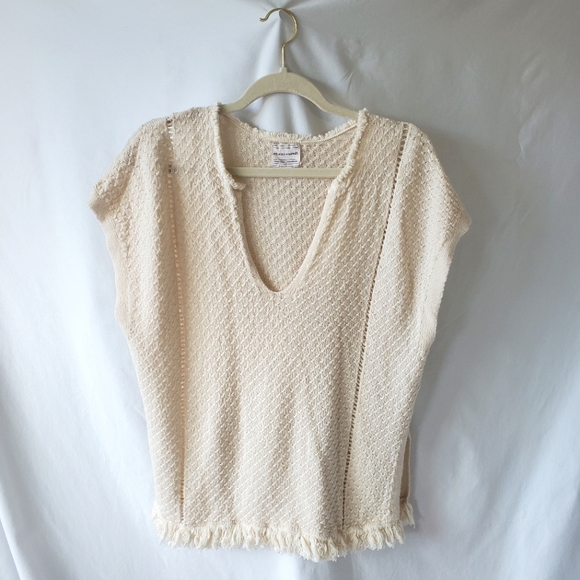 Melrose and Market Tops - Melrose & Madison Cream Tunic Stule Cap Sleeve Sweater Top - XS/S Oversized